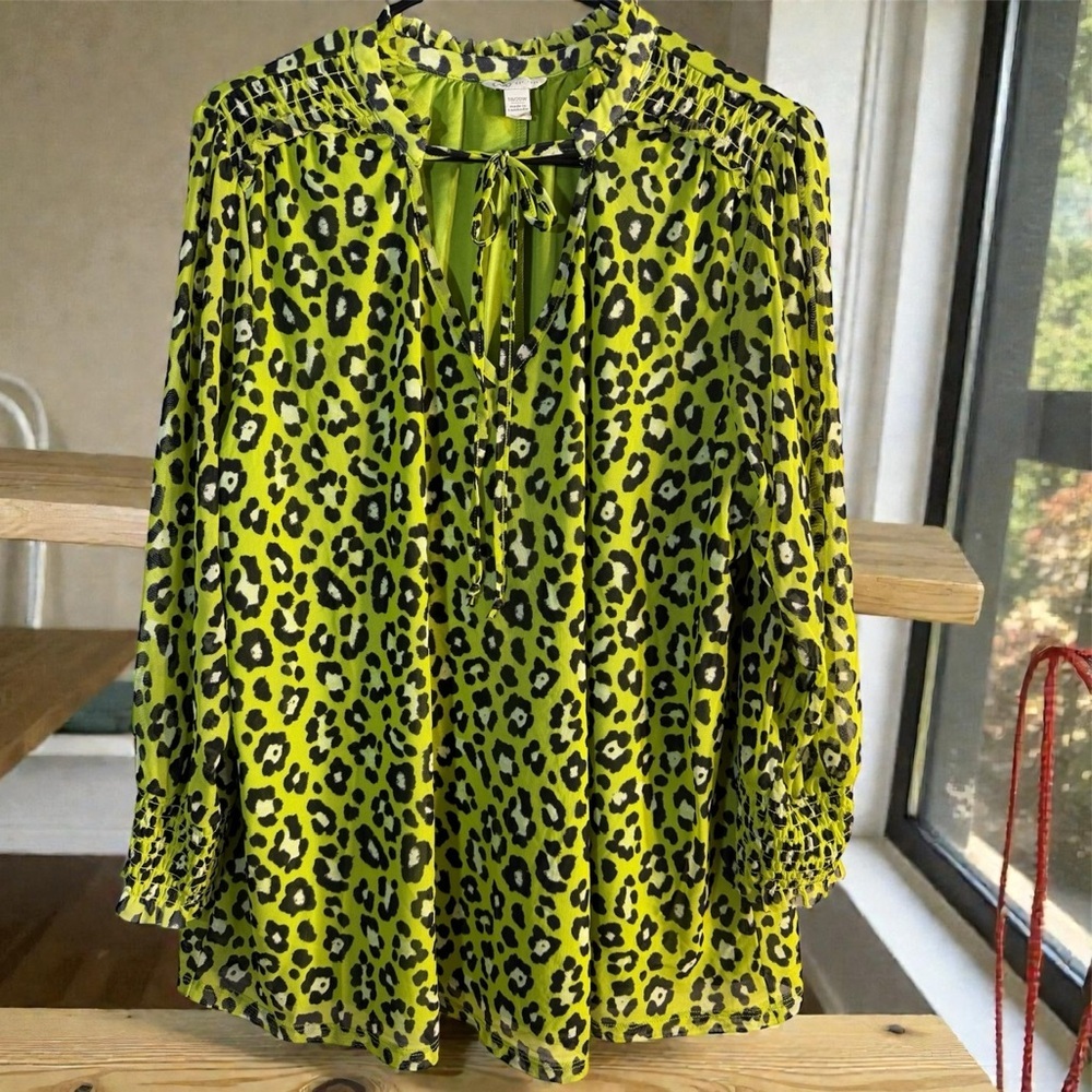Cato Neon Lime Green Animal Leopard Print Tie Front Blouse size 18/20W